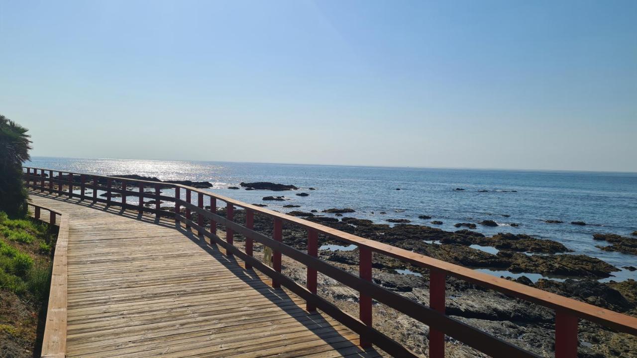 Garden Suite Beach & Relax Sitio de Calahonda Bagian luar foto